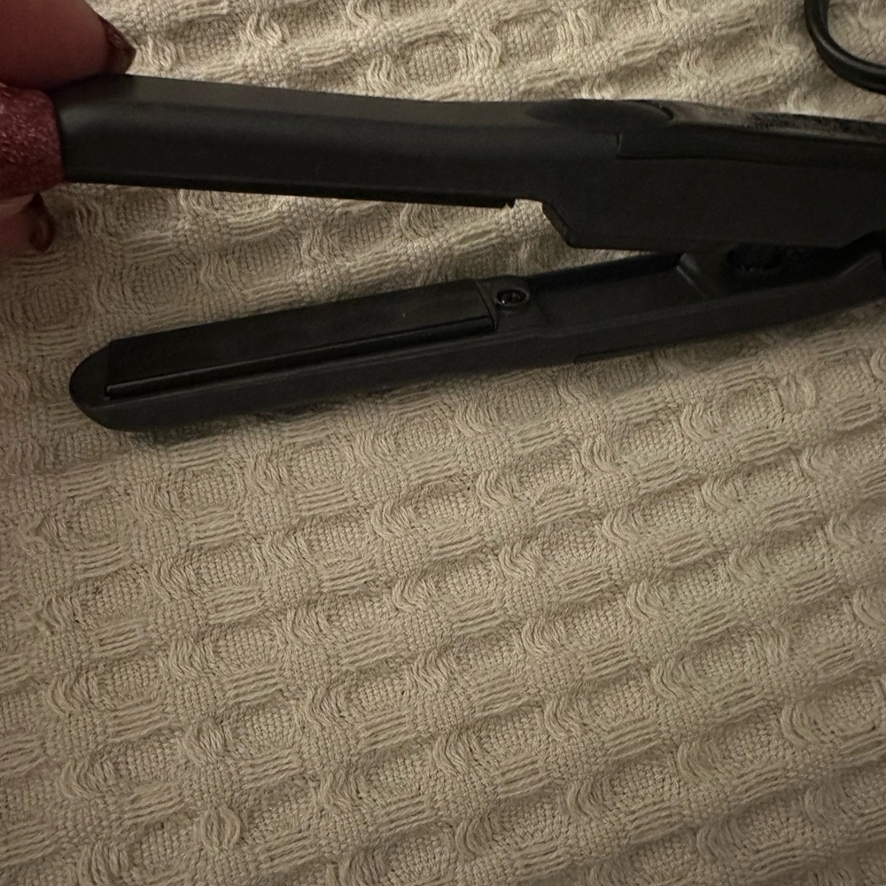 Black Hair Straightener